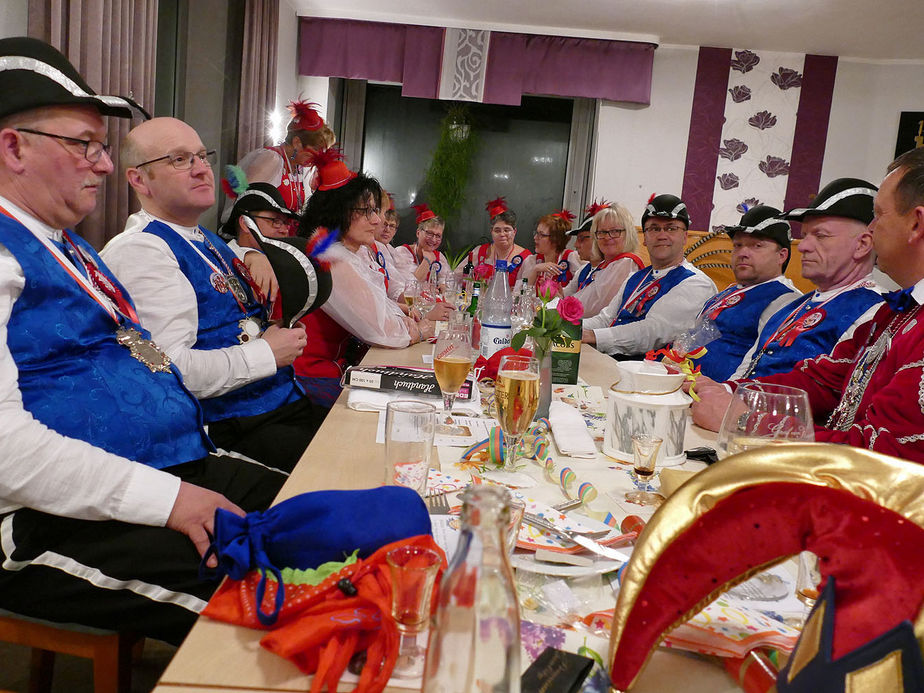 Frauenkarneval der kfd im Landhotel Weinrich (Foto: Karl-Franz Thiede)